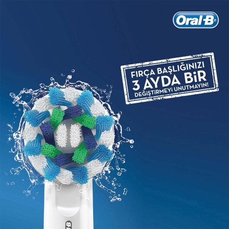 Oral-B Aile Paketi D16 Mavi + D100 Frozen Şarj Edilebilir Diş Fırçası - Thumbnail